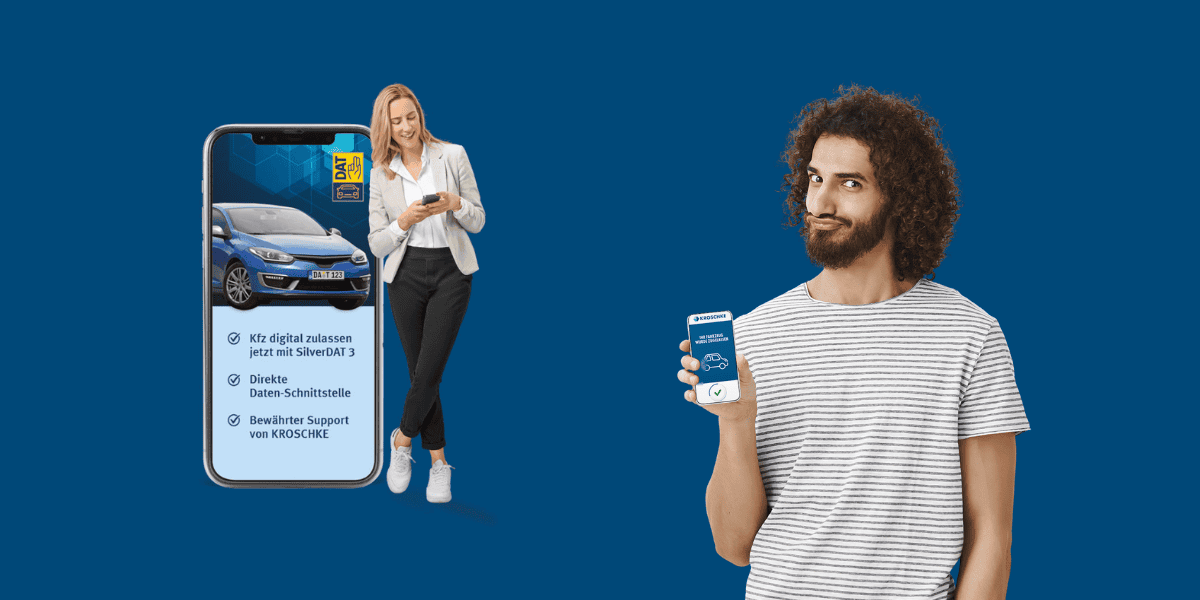 Frau mit Smartphone, Mann mit Smartphone. Bei ihm steht das Fahrzeug wurde zugelassen. Ihr Screen ist nicht zu sehen, aber sie lehnt an ein überdimensionales Smartphone, auf dem das DAT-Logo und einige Informationen zur Kooperation zu lesen sind.